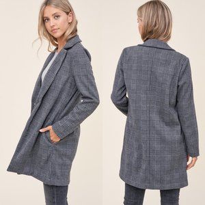 NWOT Lightweight Grey Plaid Collared Coat